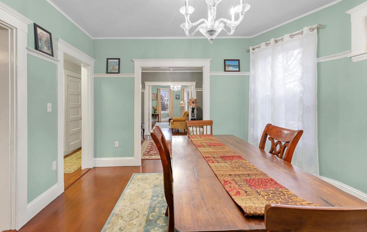 Bright & Spacious 2Br Apartment, Mins From Downtown Boston, Parking מראה חיצוני תמונה