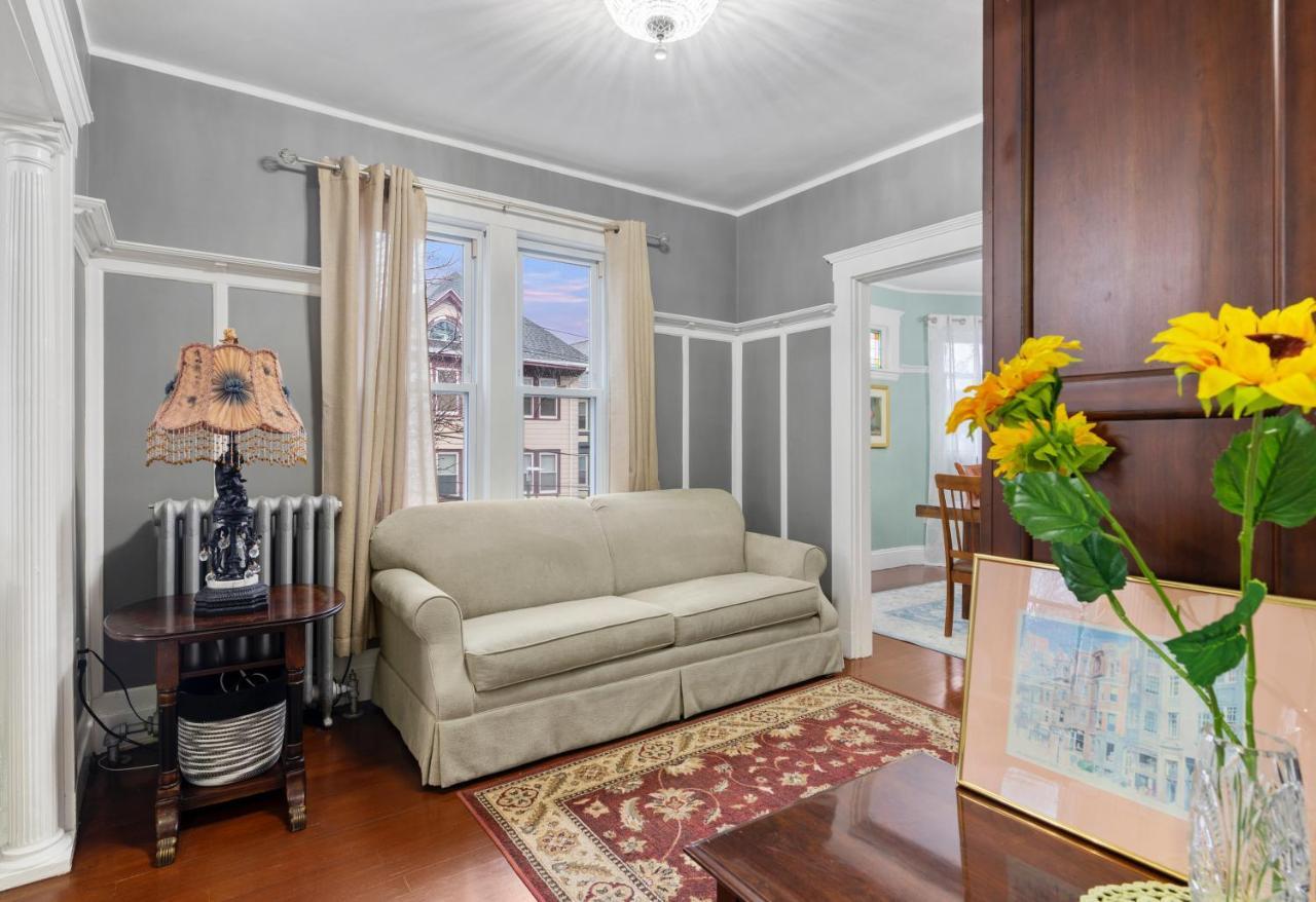 Bright & Spacious 2Br Apartment, Mins From Downtown Boston, Parking מראה חיצוני תמונה