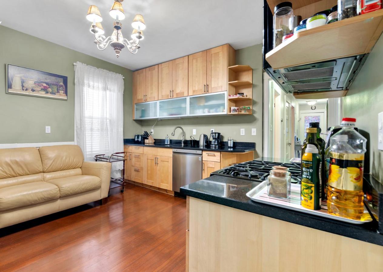 Bright & Spacious 2Br Apartment, Mins From Downtown Boston, Parking מראה חיצוני תמונה