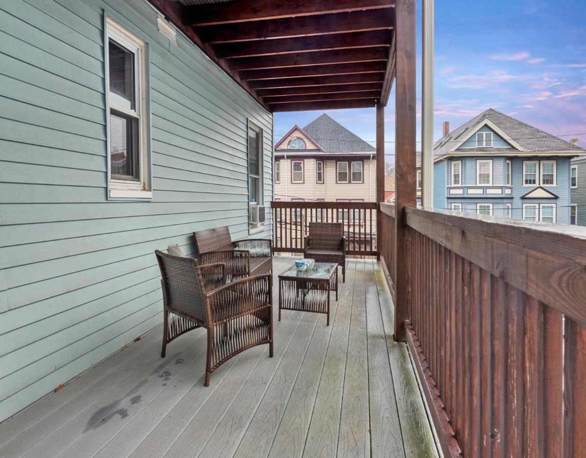 Bright & Spacious 2Br Apartment, Mins From Downtown Boston, Parking מראה חיצוני תמונה